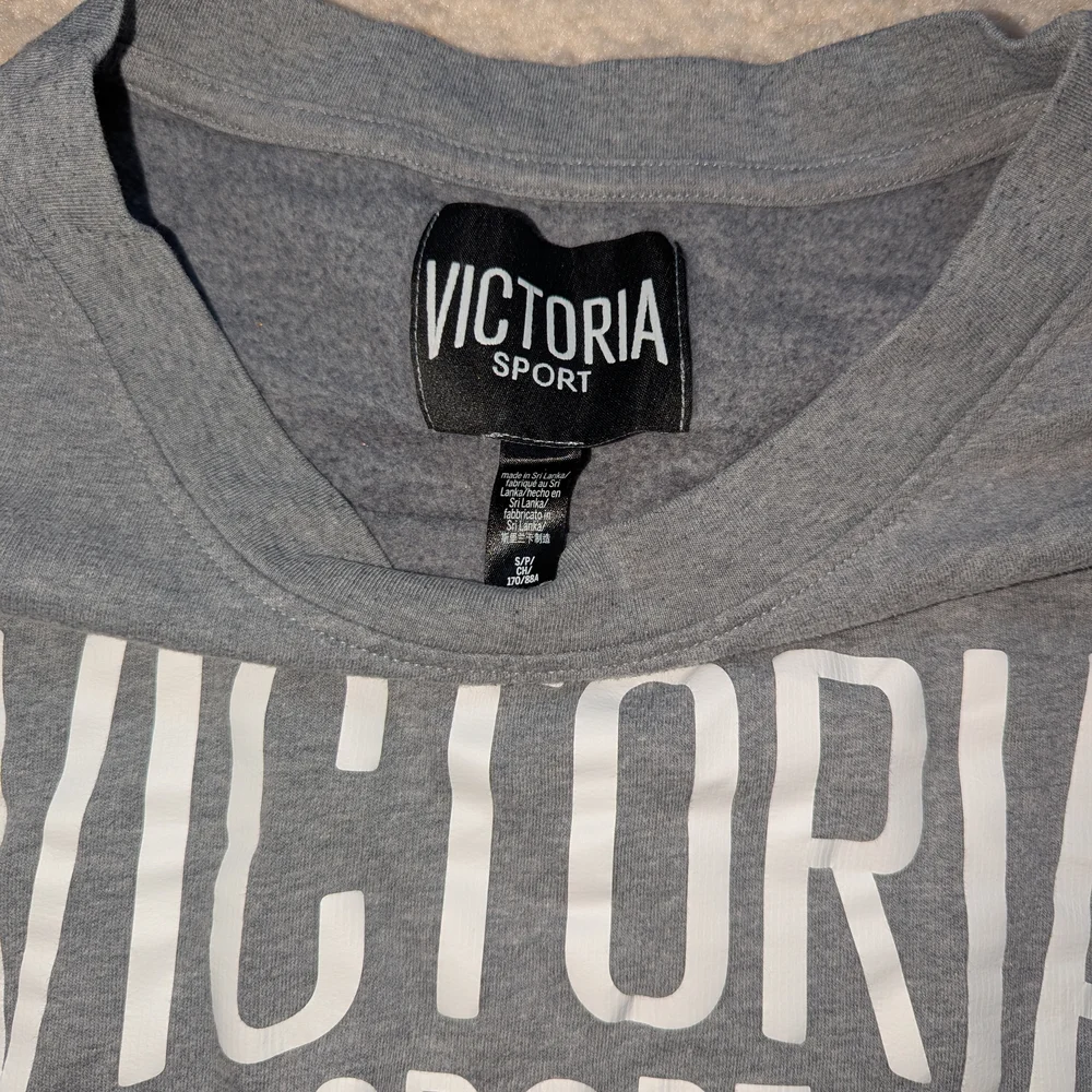 Victoria's Secret Gray Long Sleeve Shirt - Picture 2 of 4